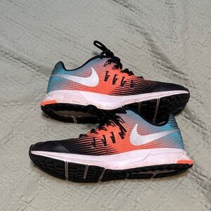 Nike Black and Red Running Shoes